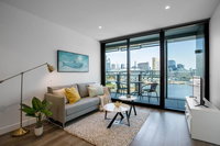 87 Docklands2Bd2Bth Lv8 Waterside FreeCarPark