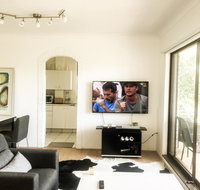 A Jewel Amongst Greenery - Sydney Tourism