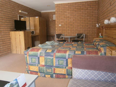 Aaron Inn Motel - Sydney Tourism 2