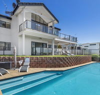 Above and Beyond - Beautiful Home with Pool - Sydney Tourism