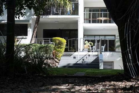 Absolute Beachfront - Mooloolaba - Sydney Tourism 0