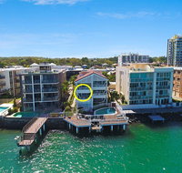 Absolute Waterfront On The Pumicestone Passage - Sydney Tourism