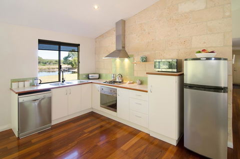 Acacia Chalets Margaret River - Sydney Tourism 2