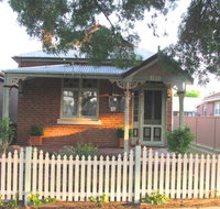 Acacia Cottage on Peel Bathurst - Sydney Tourism