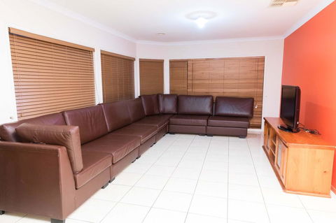 Accommodation At Melbourne - Sydney Tourism 2