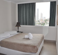 Accommodation Sydney City Centre - Hyde Park Plaza 3 bedroom 1 bathroom Apartment - Sydney Tourism