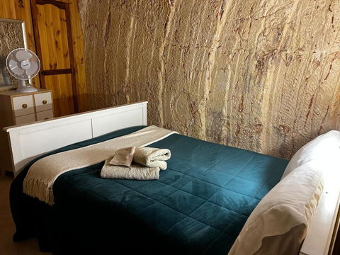 Down To Erth B&B - Sydney Tourism 3