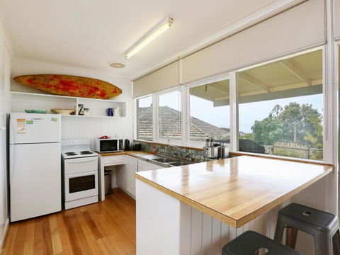 DROMANA BEACH SHACK - Sydney Tourism 1