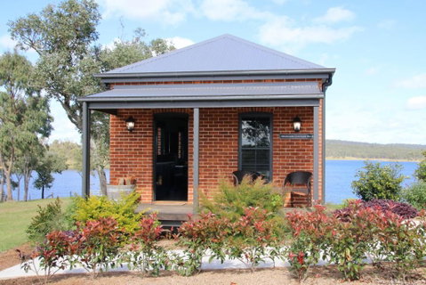 Dusty Hill Vineyard - Moffatdale - Sydney Tourism 4