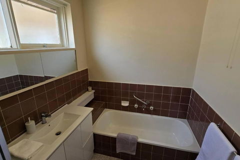 Elsternwick Easy Living - 2 Bedroom Sleeping 4 - Sydney Tourism 4
