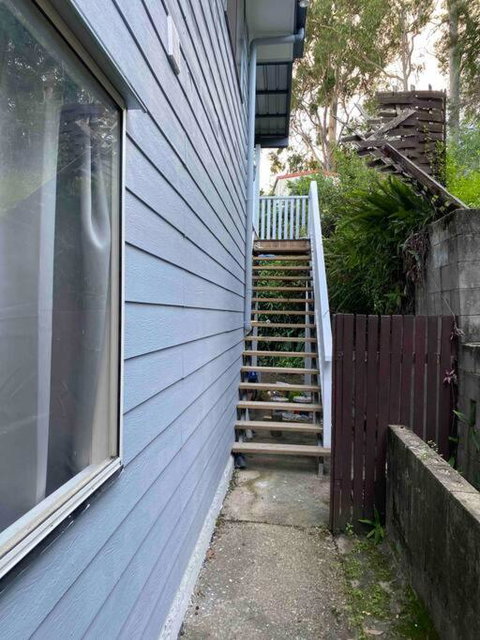 FAMILY 3-bedroom Everton Hills Apartment - Sydney Tourism 2