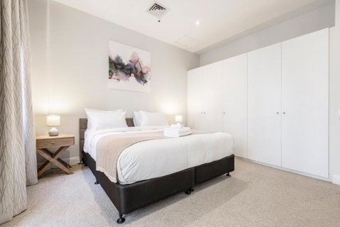 Fabulous Collins Street Luxury 2 BR Apartment - Sydney Tourism 3