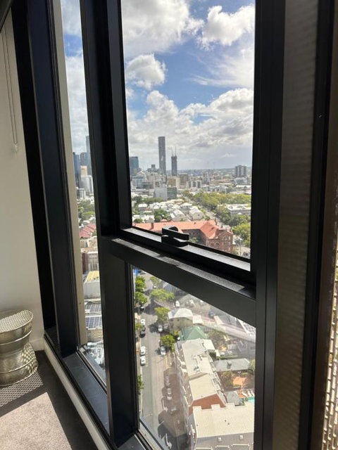 FV Peppers 1 Bedroom Apartment - Sydney Tourism 3