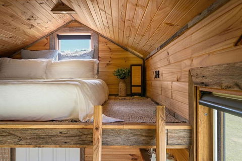 Golden Plains By Tiny Away - Sydney Tourism 2