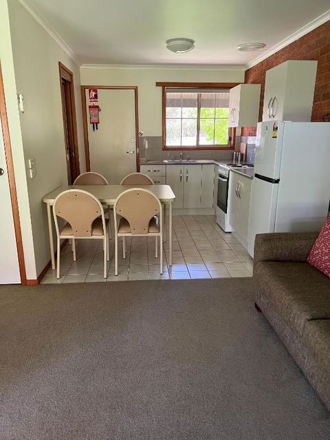 Greenways Holiday Units - Sydney Tourism 4