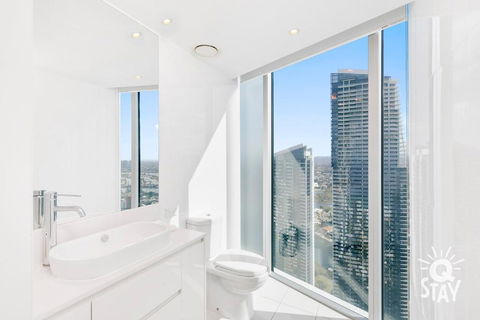 H Residences - QStay - Sydney Tourism 1