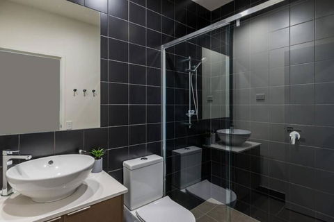 H6B - Round About Bulimba - Sydney Tourism 4
