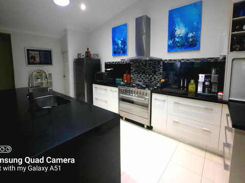 ISLAND ROOM On Magnetic Island - Sydney Tourism 2