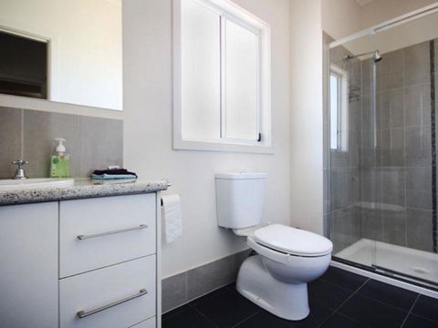 Agape Holiday Home - Sydney Tourism 3