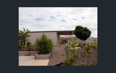 Agape Holiday Home - Sydney Tourism 1