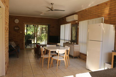 Agnes Palms Accommodation - Sydney Tourism 2