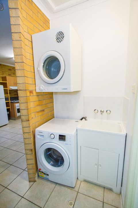 Agnes Palms Accommodation - Sydney Tourism 3