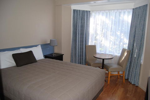 Airlie House Motor Inn - Sydney Tourism 0