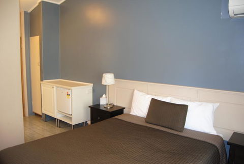 Airlie House Motor Inn - Sydney Tourism 3