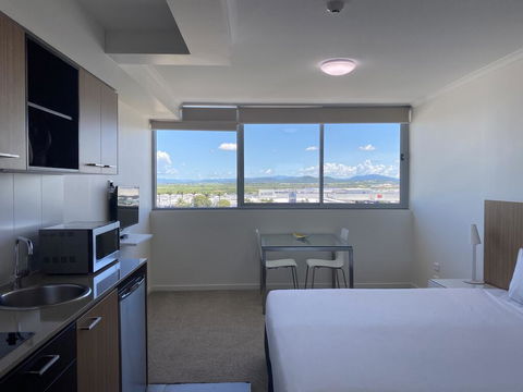Airtrip Apartments On River Street, Mackay - Sydney Tourism 3