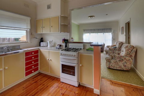 Aisling Cottage - Sydney Tourism 2