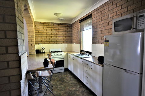 Albury Allawa Motor Inn - Sydney Tourism 1