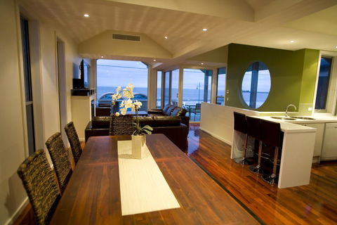 Aloha Beachfront Port Fairy - Sydney Tourism 1