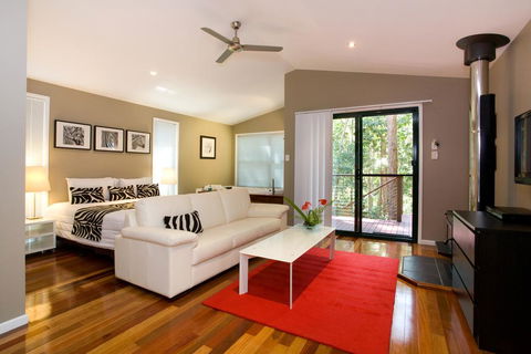 Amore On Buderim Rainforest Cabins - Sydney Tourism 3