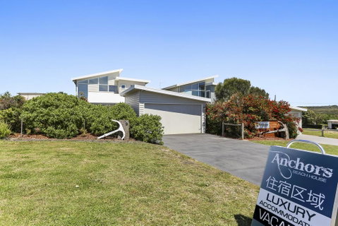 Anchors Beach House - Sydney Tourism 1