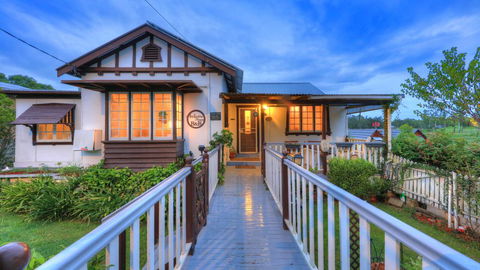Andavine House - Bed & Breakfast - Sydney Tourism 1