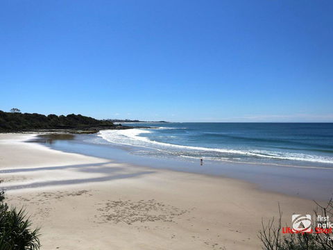 Angourie Blue 1 - Great Ocean Views - Surfing Beaches - Sydney Tourism 3