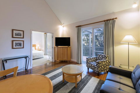 Apartments @ 15 Thompsons - Sydney Tourism 0