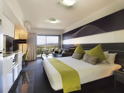 Apartments @ 81 Palmer - Sydney Tourism 1