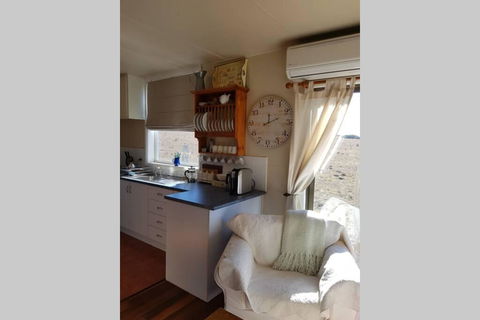 Appin Homestay Country Cabin - Sydney Tourism 3