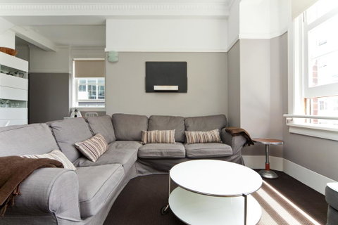 Apt - Sunny With Views - Sydney Tourism 0