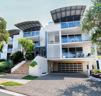 Aqua Promenade Beachfront Holiday Apartments - Sydney Tourism