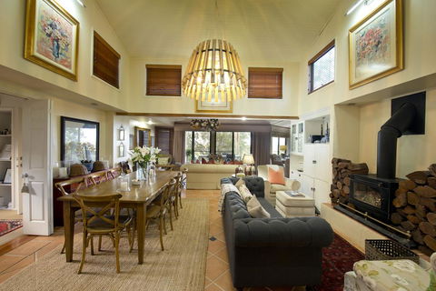 Arabella Guesthouse - Sydney Tourism 2