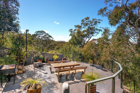 Arana Wentworth Falls - Sydney Tourism 2