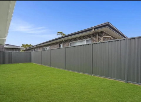 Luxury 5 Bedrooms Schofields Home + Back Yard - Sydney Tourism 1