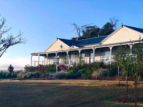 Luxury Accomodation, Farm Stay, Stunning Views Near Daylesford - Sydney Tourism 0
