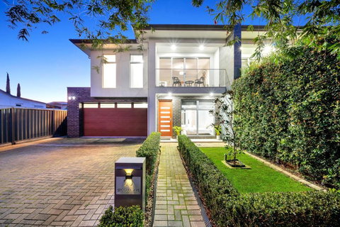 Luxury On City Fringe In Klemzig By Elegant Stays - Sydney Tourism 0