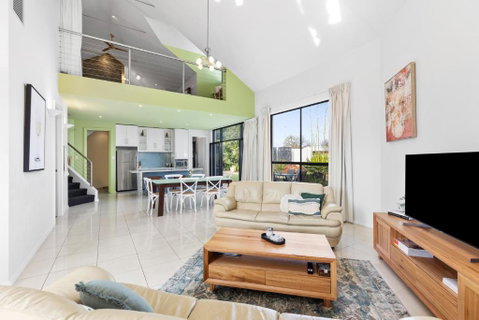 Merlot Verdelho Townhouses - Sydney Tourism 0