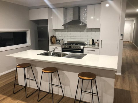 Milawa Vineyard Views - Guesthouse 2 - Sydney Tourism 1