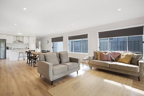 Milawa Vineyard Views - Guesthouse 2 - Sydney Tourism 2