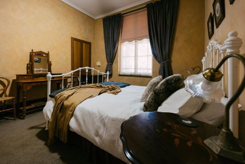 Mintaro Hideaway - Sydney Tourism 1